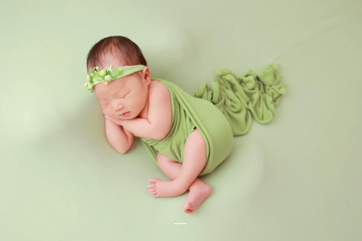 嘉鱼宝宝出疹子发烧